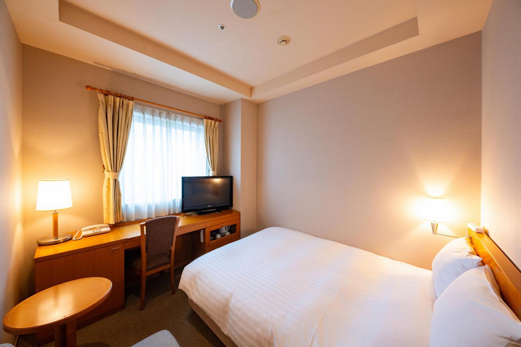 Kkr Hotel Kanazawa Bagian luar foto